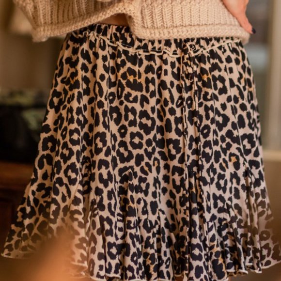 LAST ONE - WILD THING MINI SKIRT - Picture 4 of 8